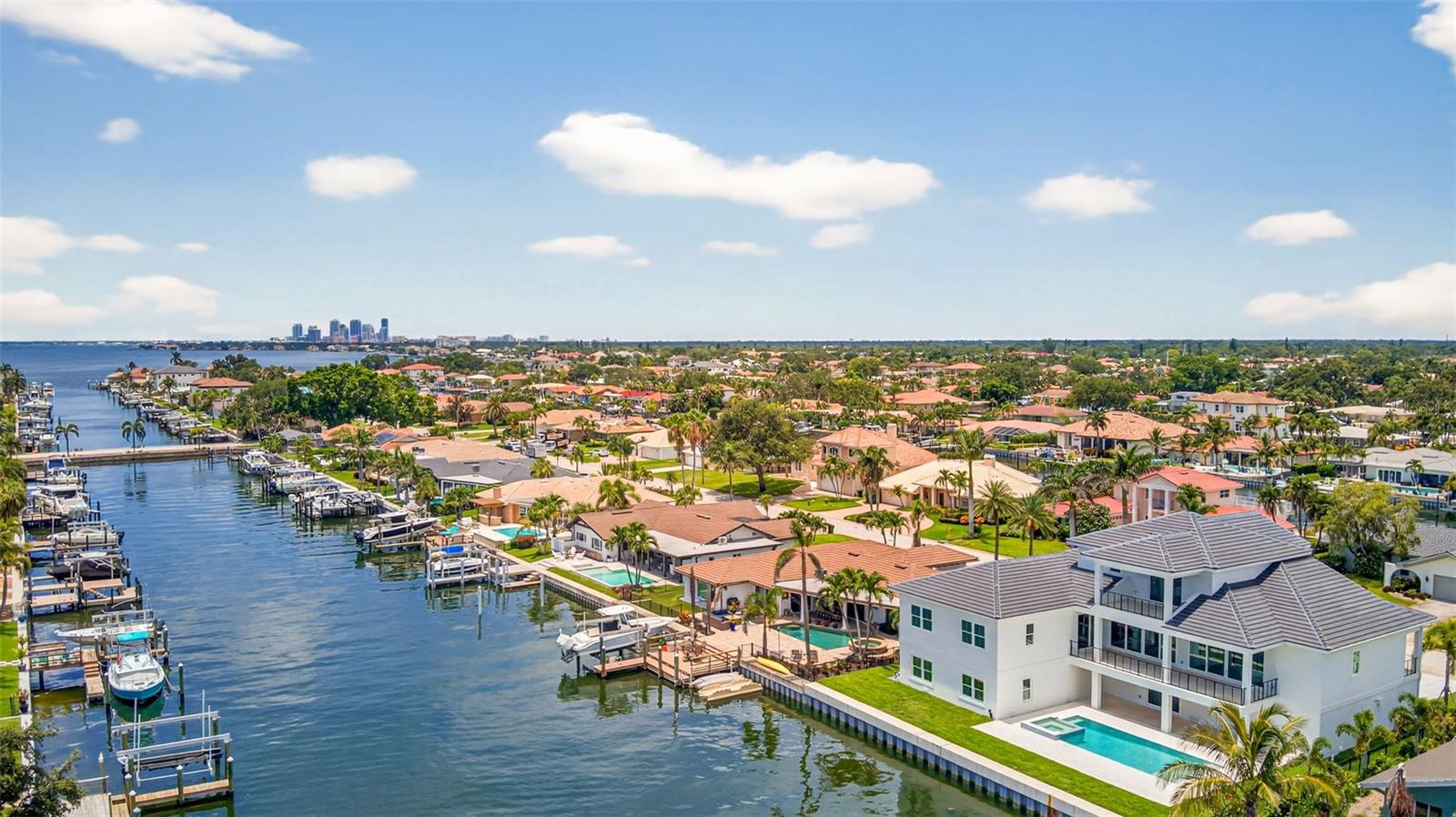 VENETIAN ISLES - Residential