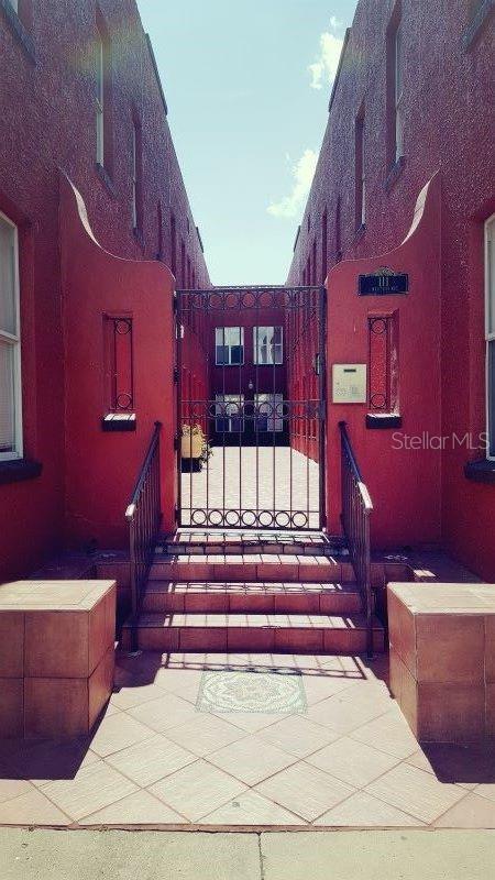 KELLYS ALICE SUB - Residential Lease