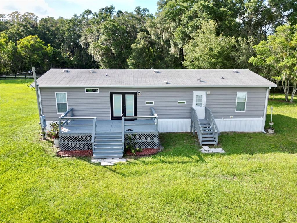 Photo of 4012 SE 150th Street, Summerfield, FL 34491 (MLS # OM704355)