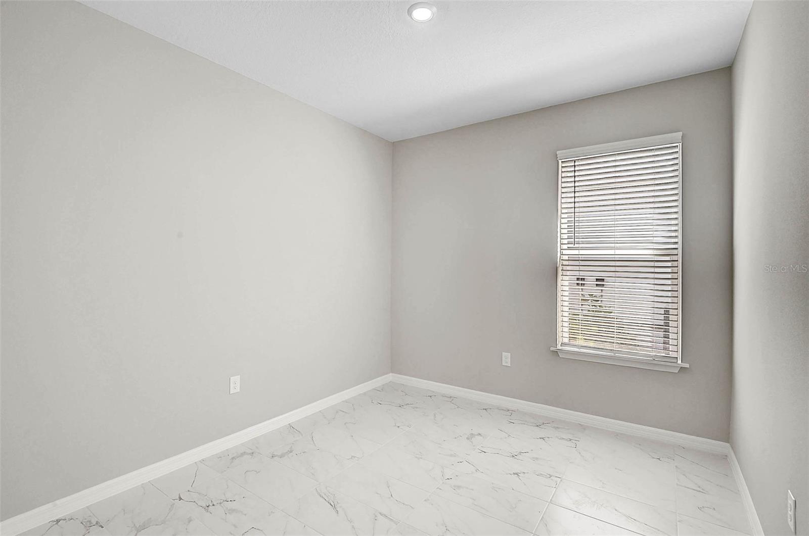 PALMERO - Residential Lease