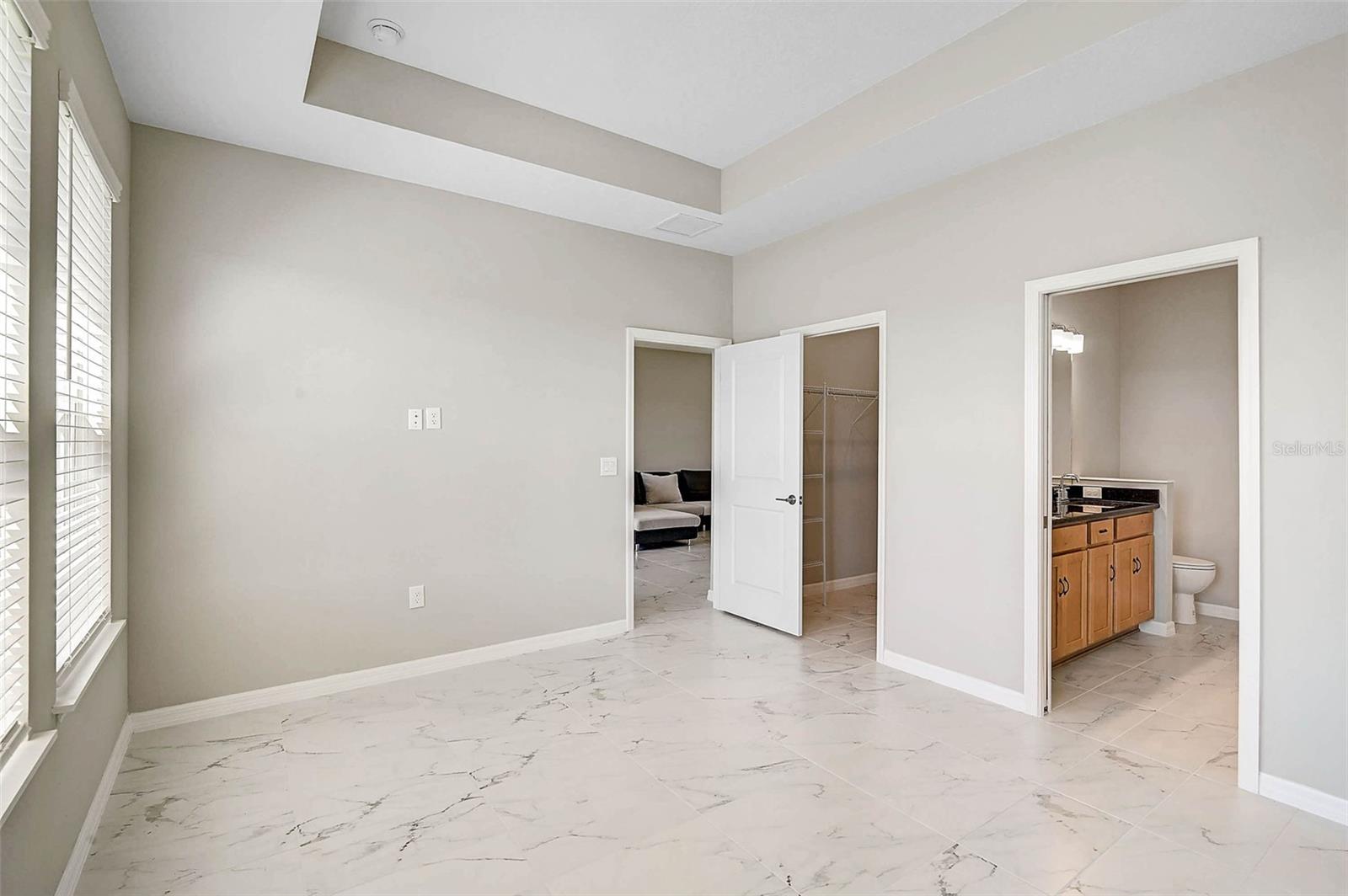 PALMERO - Residential Lease