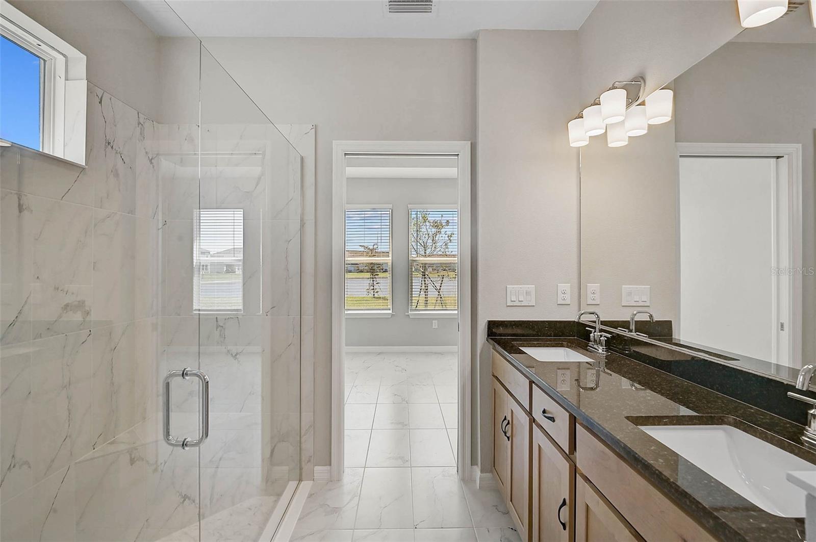 PALMERO - Residential Lease