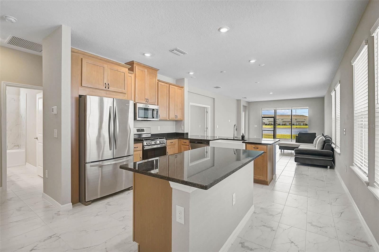 PALMERO - Residential Lease