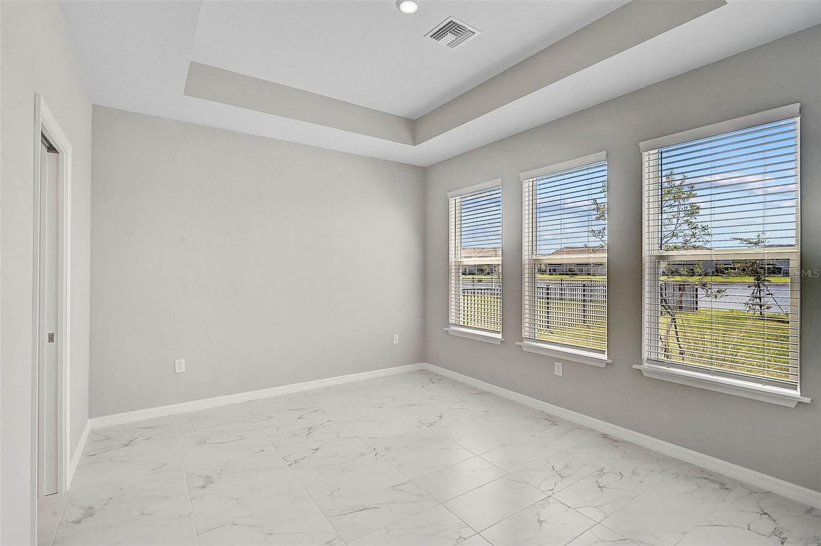 PALMERO - Residential Lease