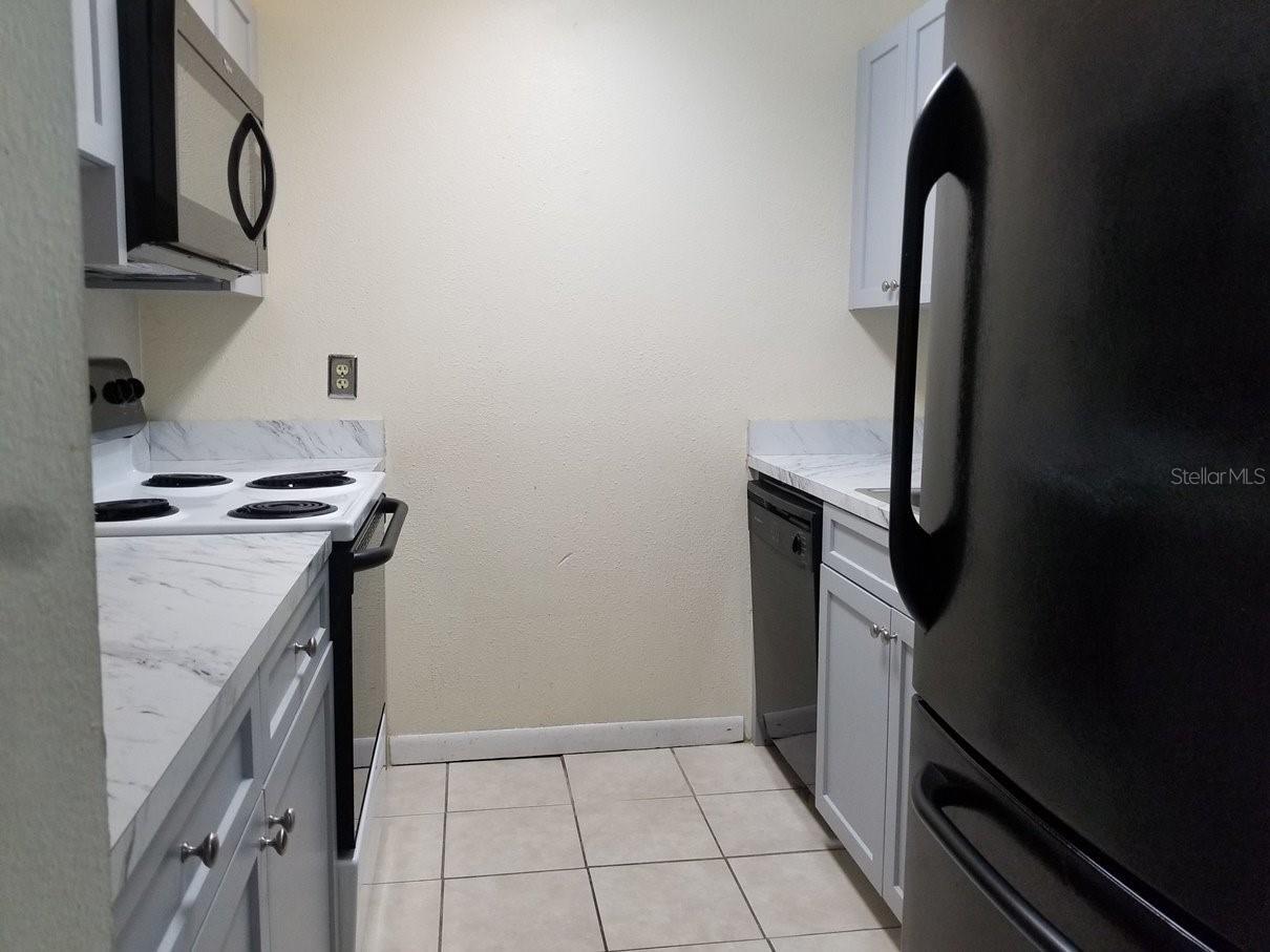 WIMBLEDON - Residential Lease