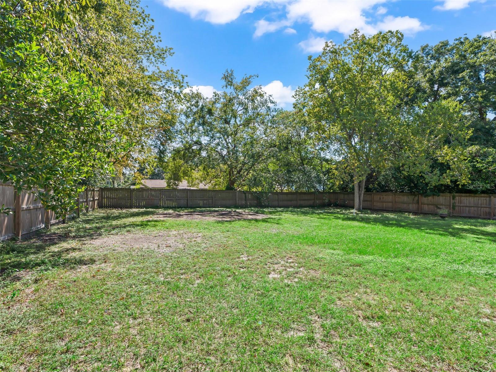 TRADE WINDS VILLAGE - Residential