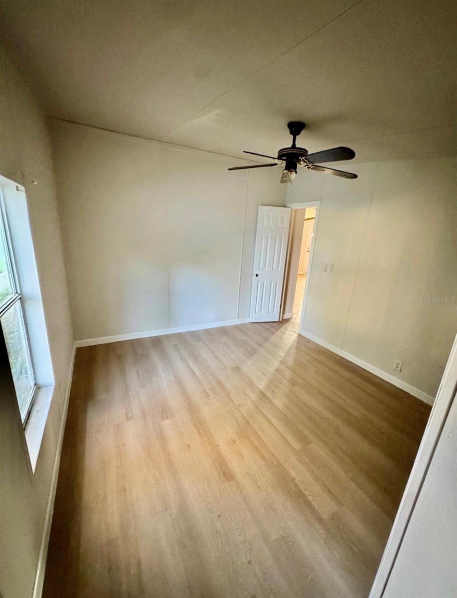 1515 BARKWOOD LANE
