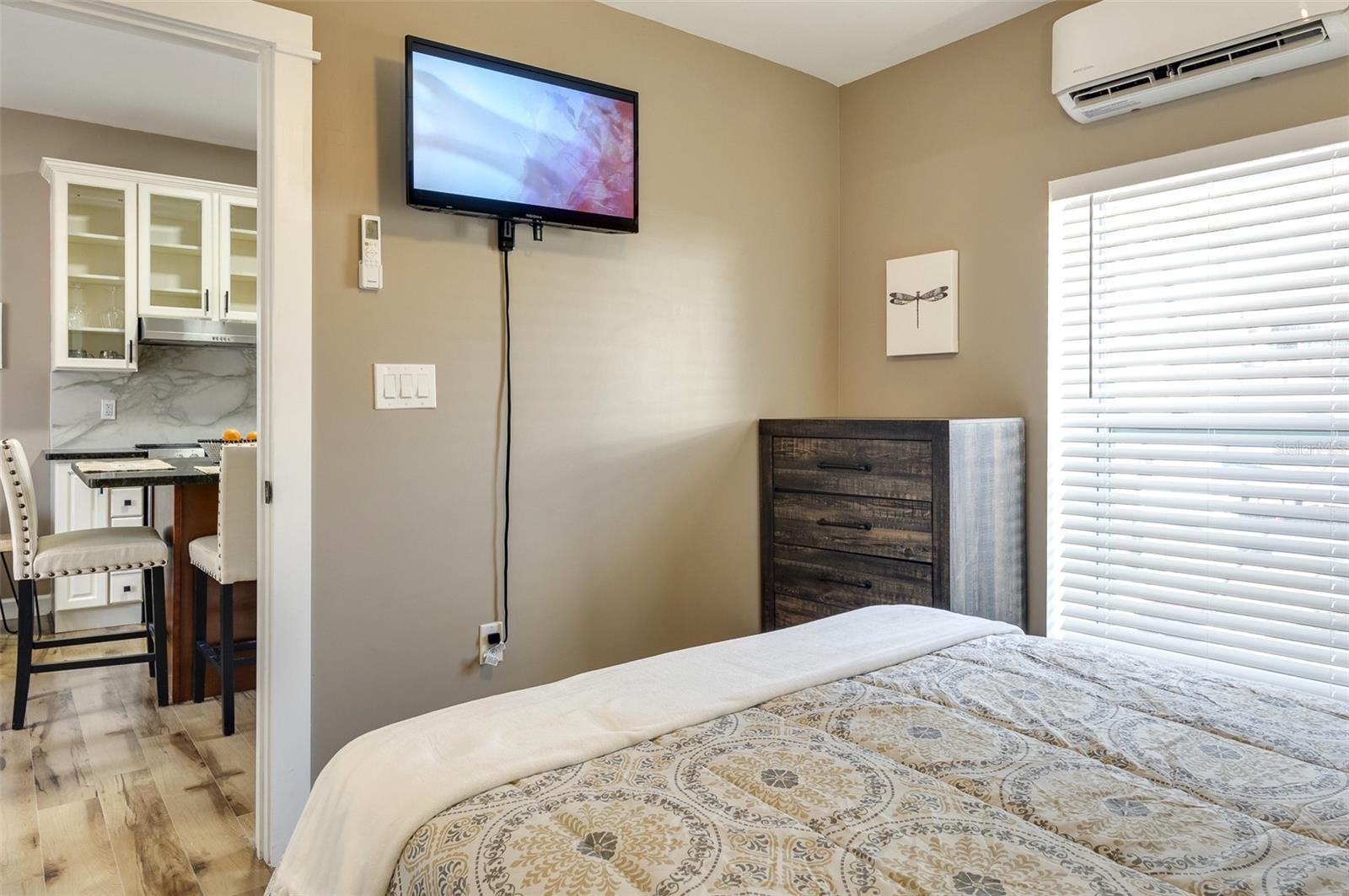 ALLENDALE TERRACE - Residential Income