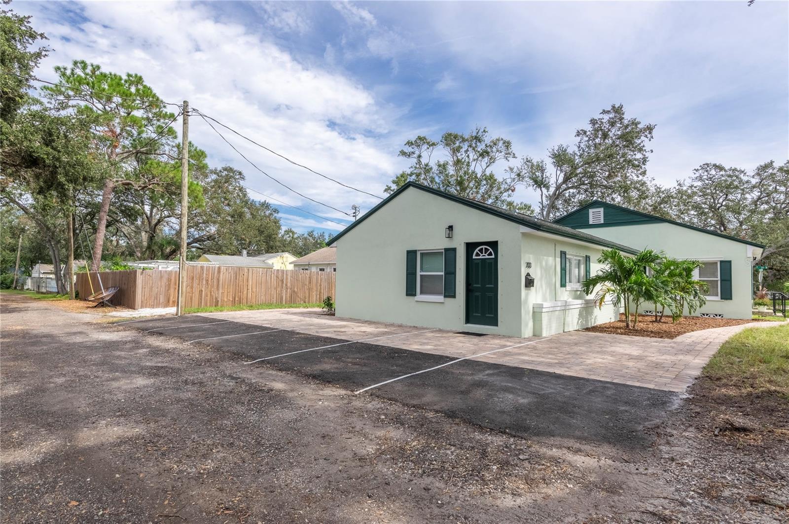 ALLENDALE TERRACE - Residential Income