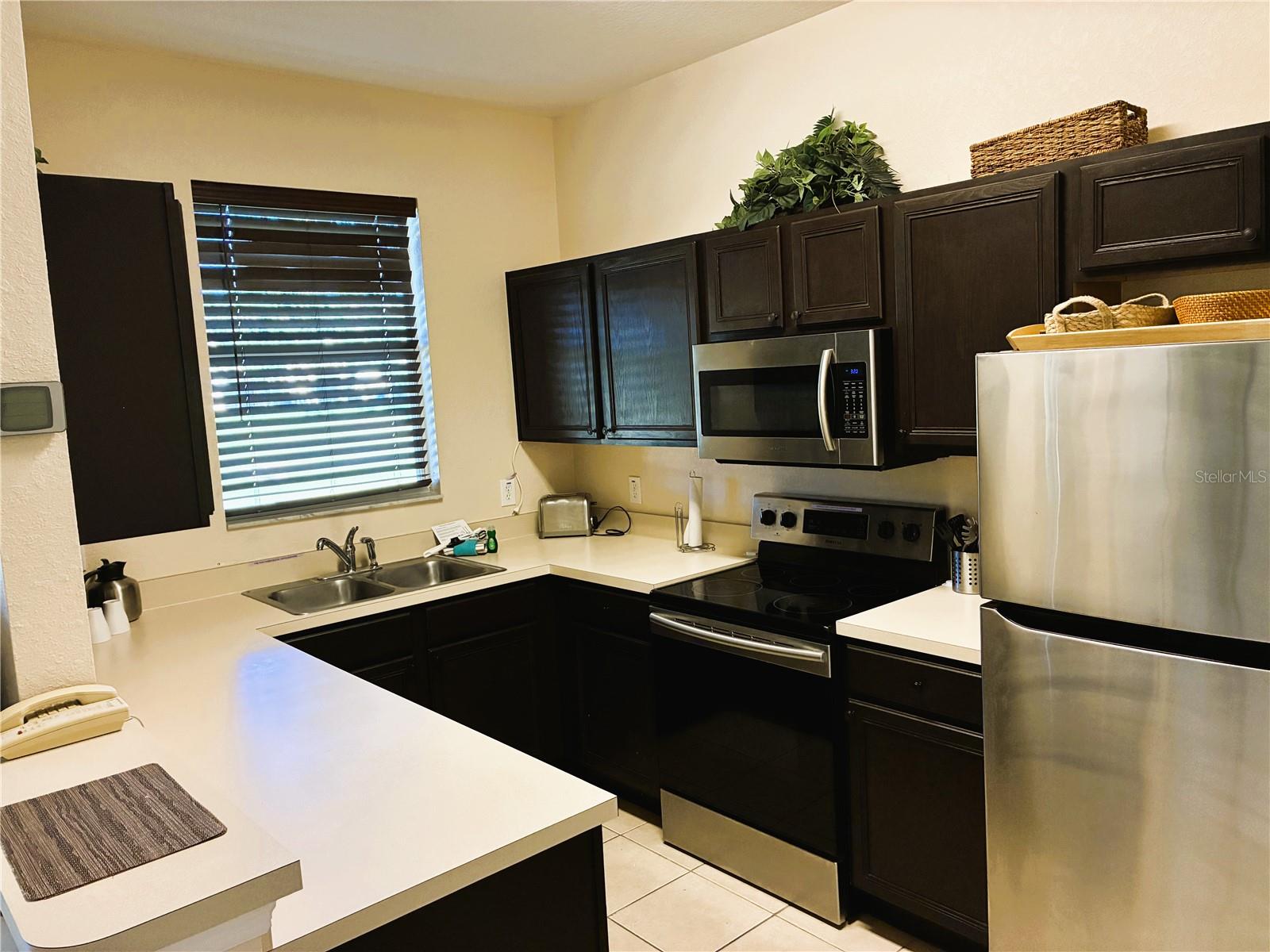 REGAL PALMS AT HIGHLAND RESERVE PH 05 - Residential