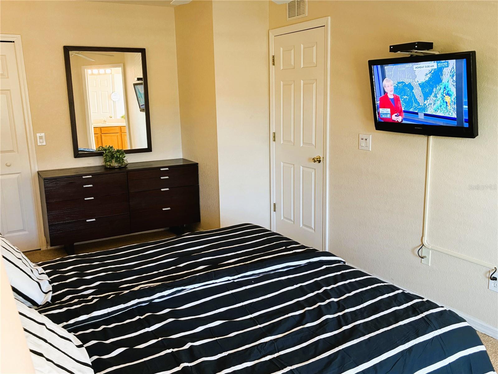 REGAL PALMS AT HIGHLAND RESERVE PH 05 - Residential
