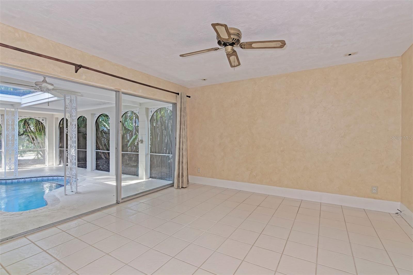 HARBOR HILLS A RESUB - Residential Lease