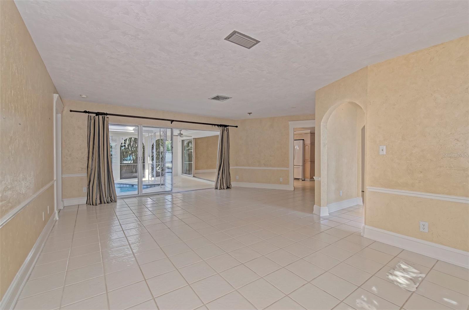 HARBOR HILLS A RESUB - Residential Lease