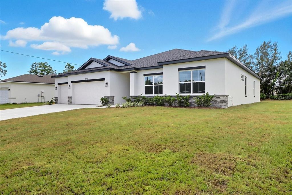 Photo of 2998 SW 131st Place Road, Ocala, FL 34473 (MLS # O6344256)