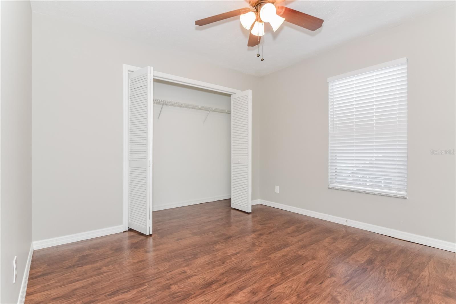 EASTWOOD GLENN - Residential Lease