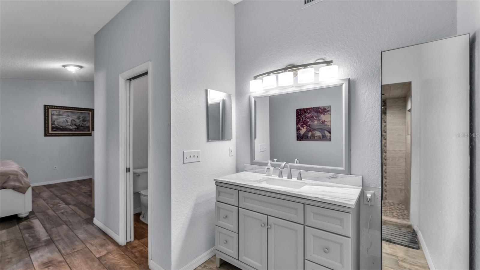 ASHLEY POINTE - Residential