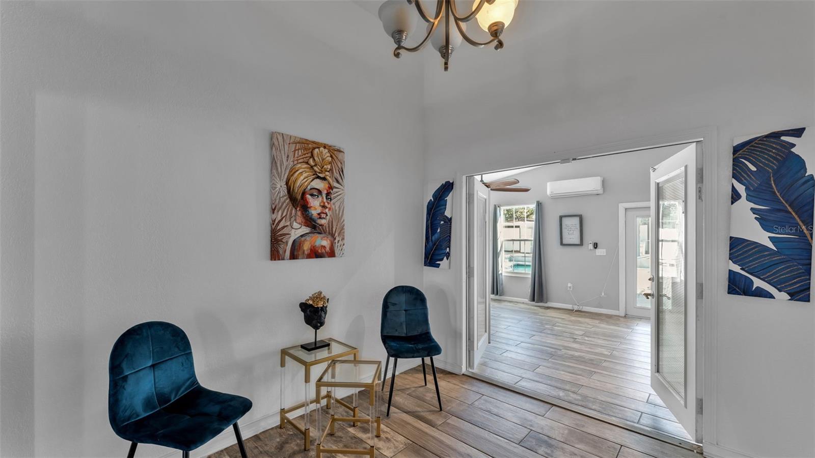 ASHLEY POINTE - Residential