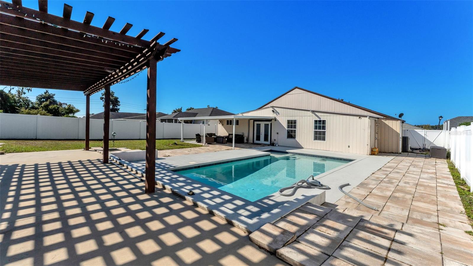 ASHLEY POINTE - Residential