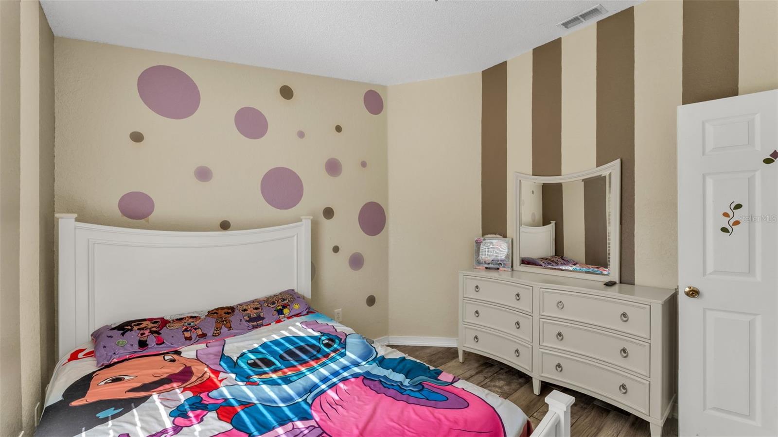 ASHLEY POINTE - Residential