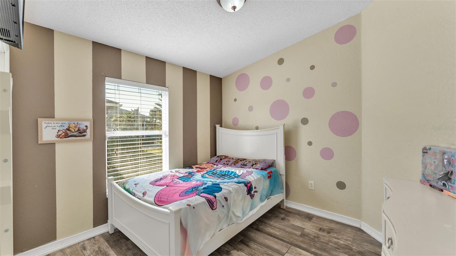 ASHLEY POINTE - Residential