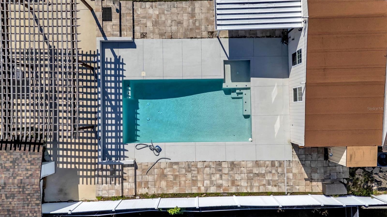 ASHLEY POINTE - Residential