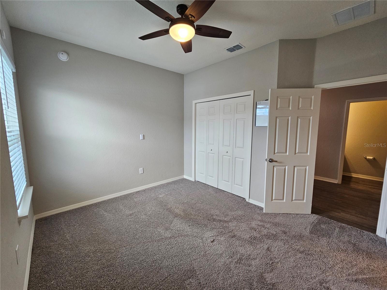 LANDINGS/EAGLE LAKE - Residential
