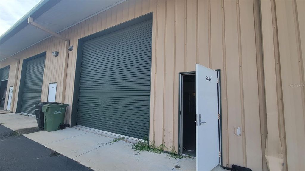 Photo of 2848 W Main Street, Leesburg, FL 34748 (MLS # G5103914)