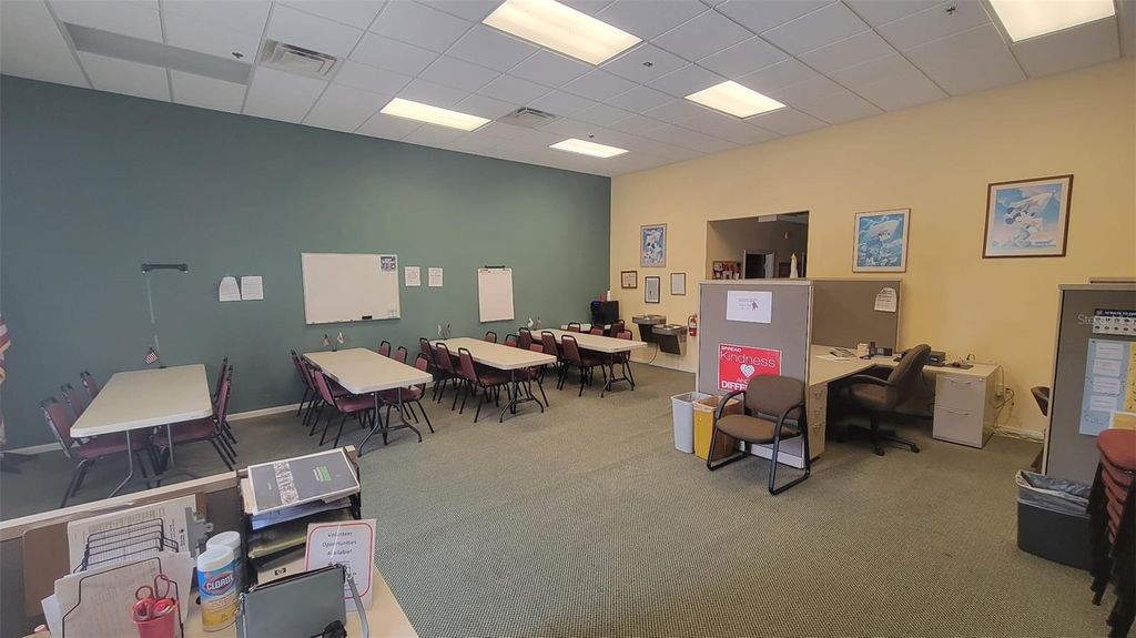 Photo of 2848 W Main Street, Leesburg, FL 34748 (MLS # G5103914)