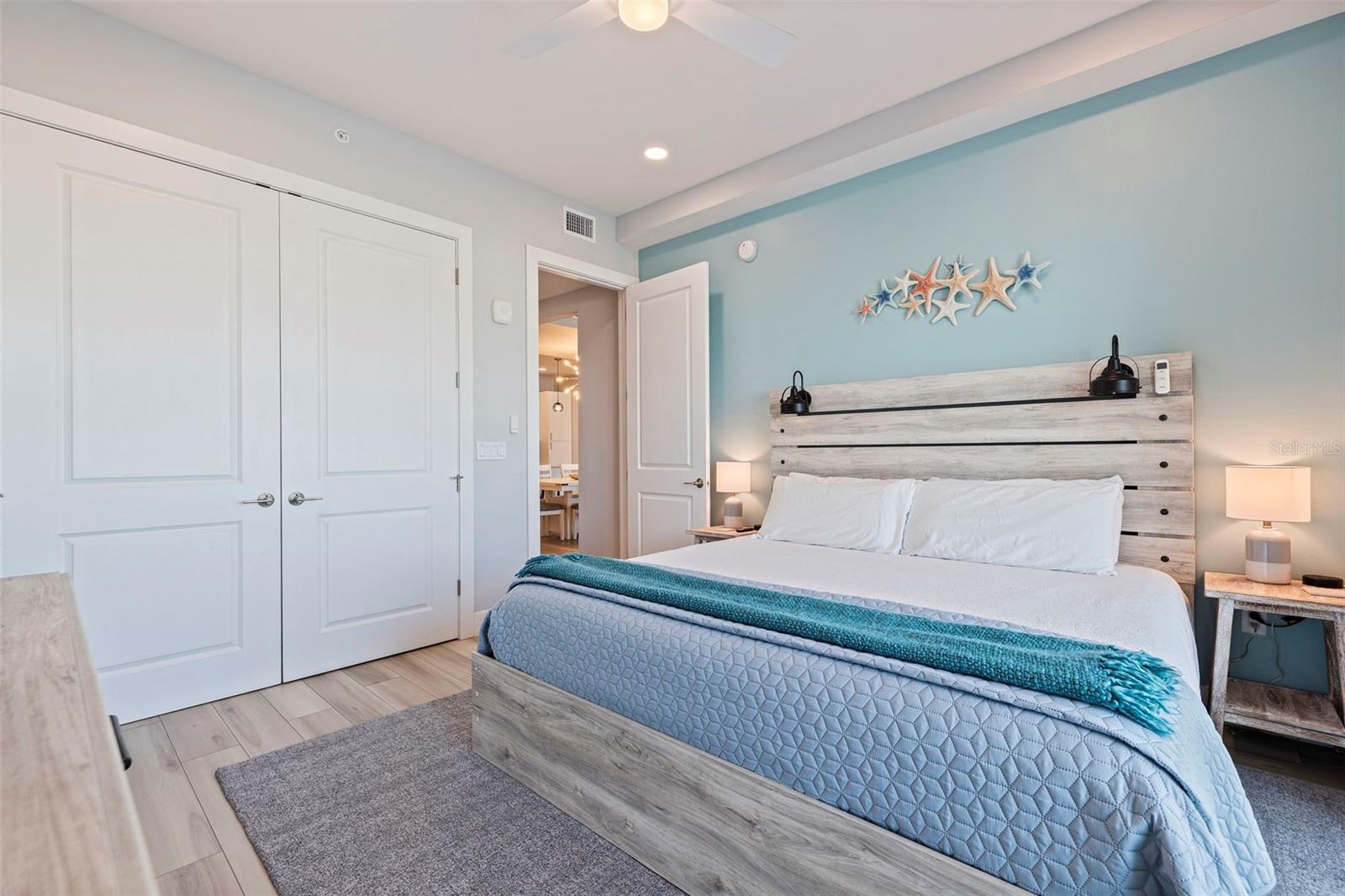 HARBOR AT TOWN CENTER CONDO - Residential