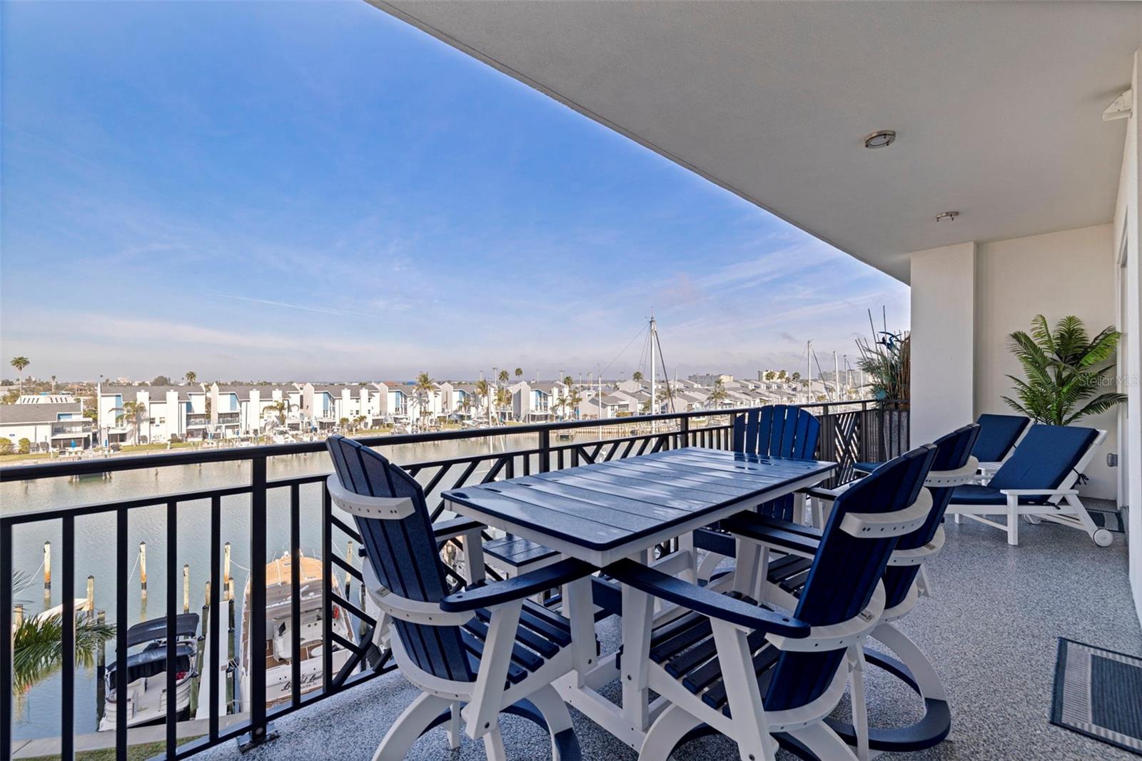 HARBOR AT TOWN CENTER CONDO - Residential