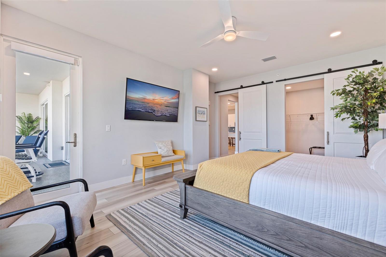 HARBOR AT TOWN CENTER CONDO - Residential