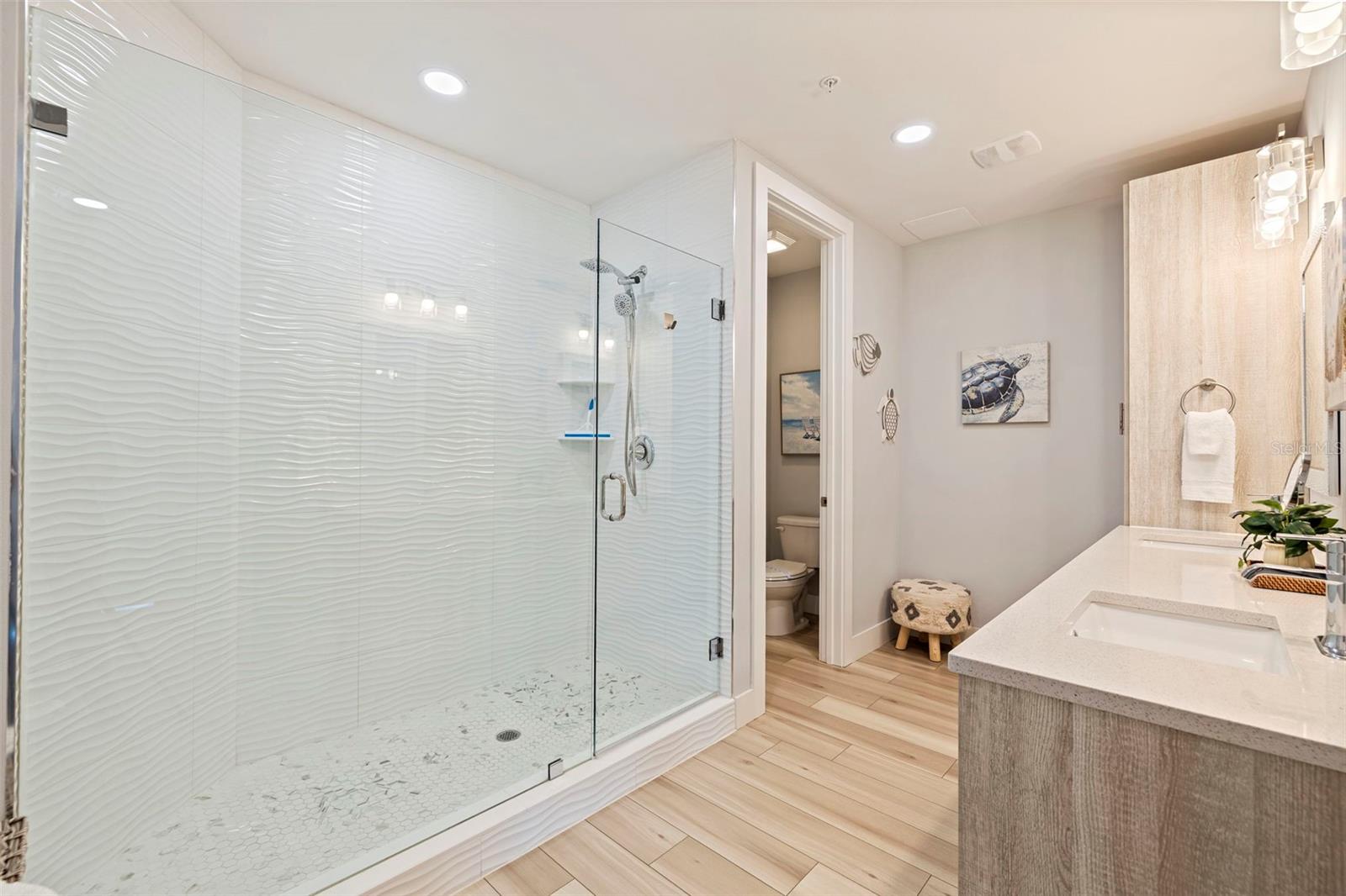 HARBOR AT TOWN CENTER CONDO - Residential