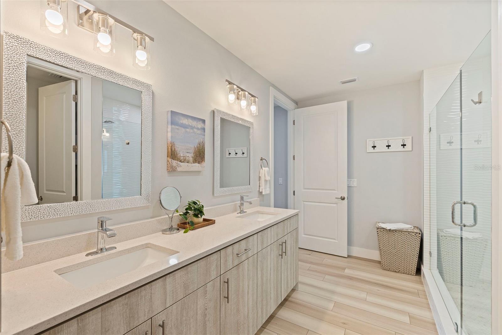 HARBOR AT TOWN CENTER CONDO - Residential