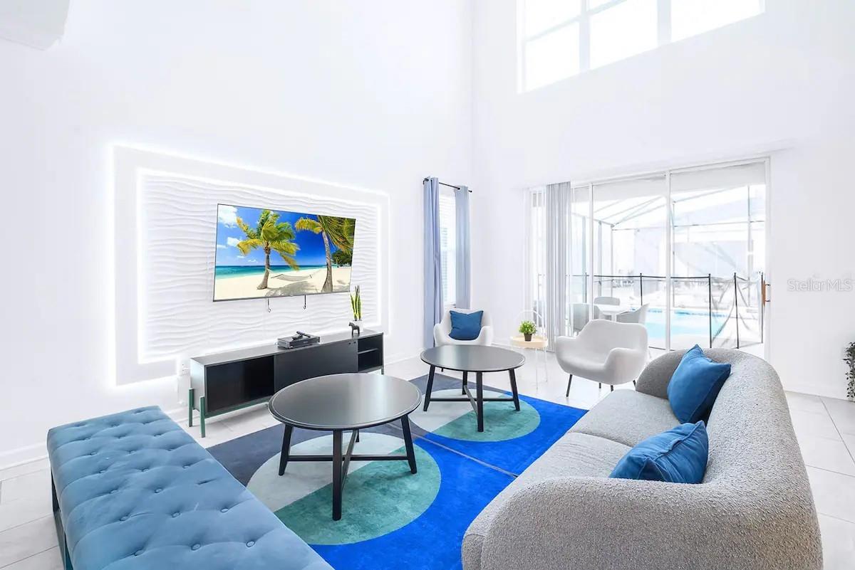 STOREY LAKE 4 - Residential