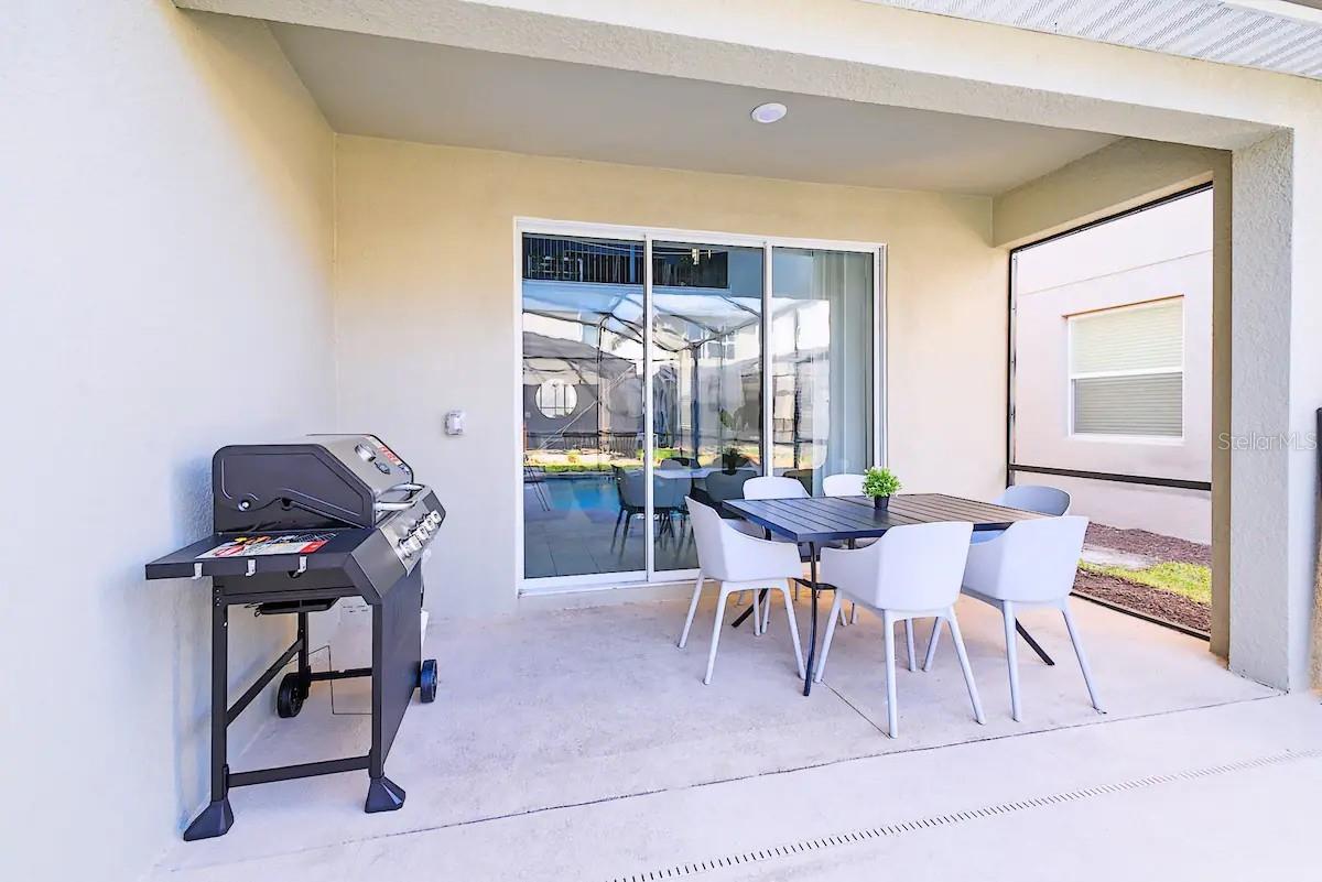 STOREY LAKE 4 - Residential