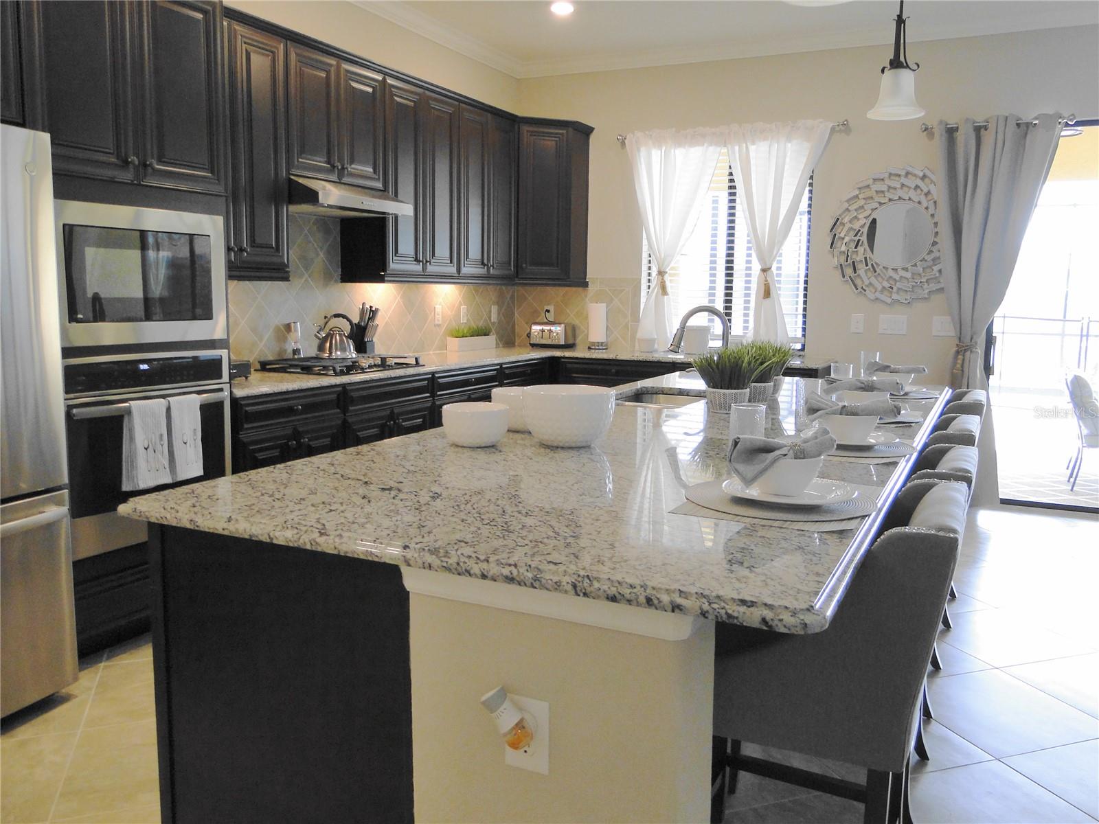 LAKEWOOD NATIONAL - Residential Lease