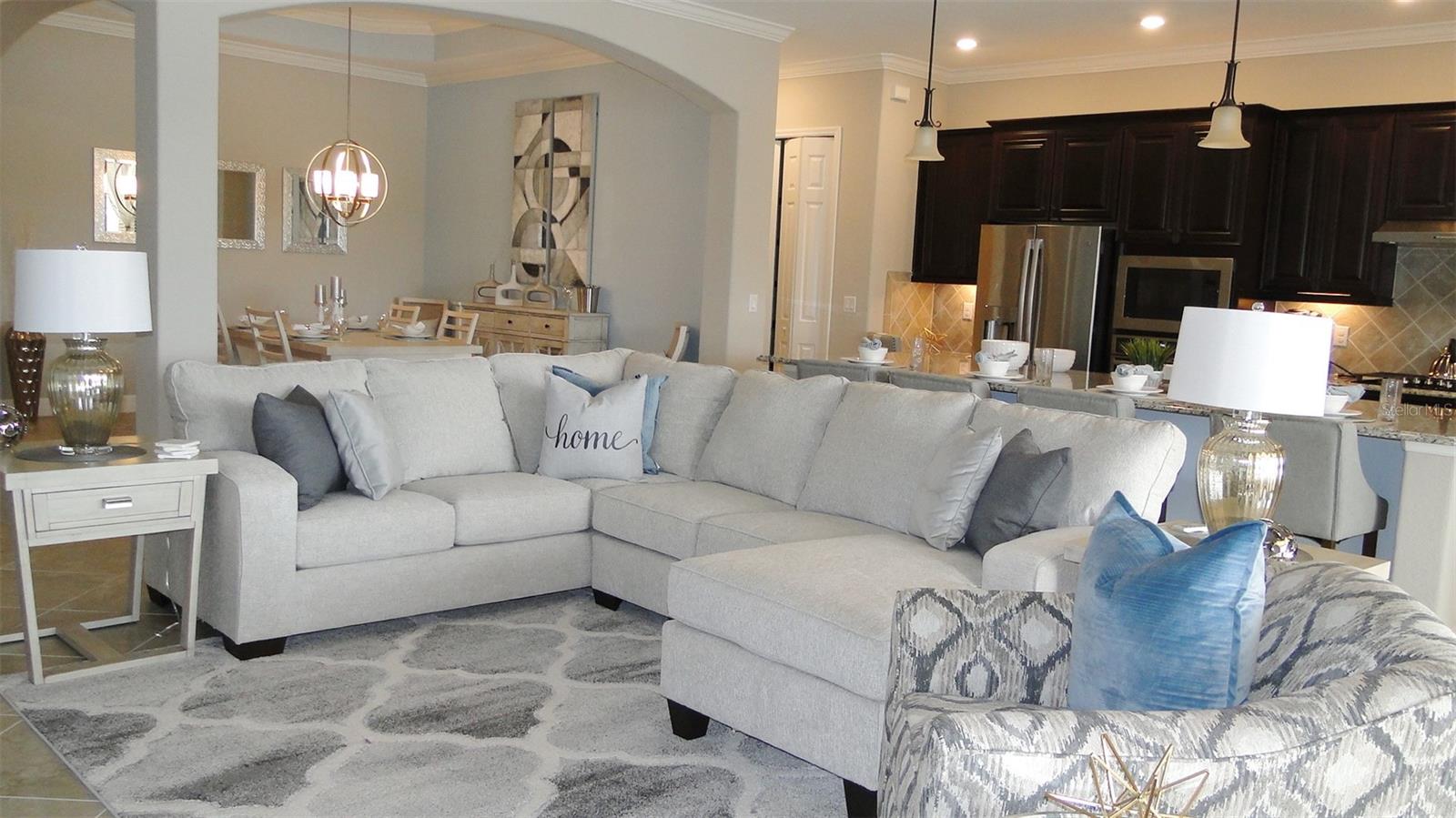 LAKEWOOD NATIONAL - Residential Lease
