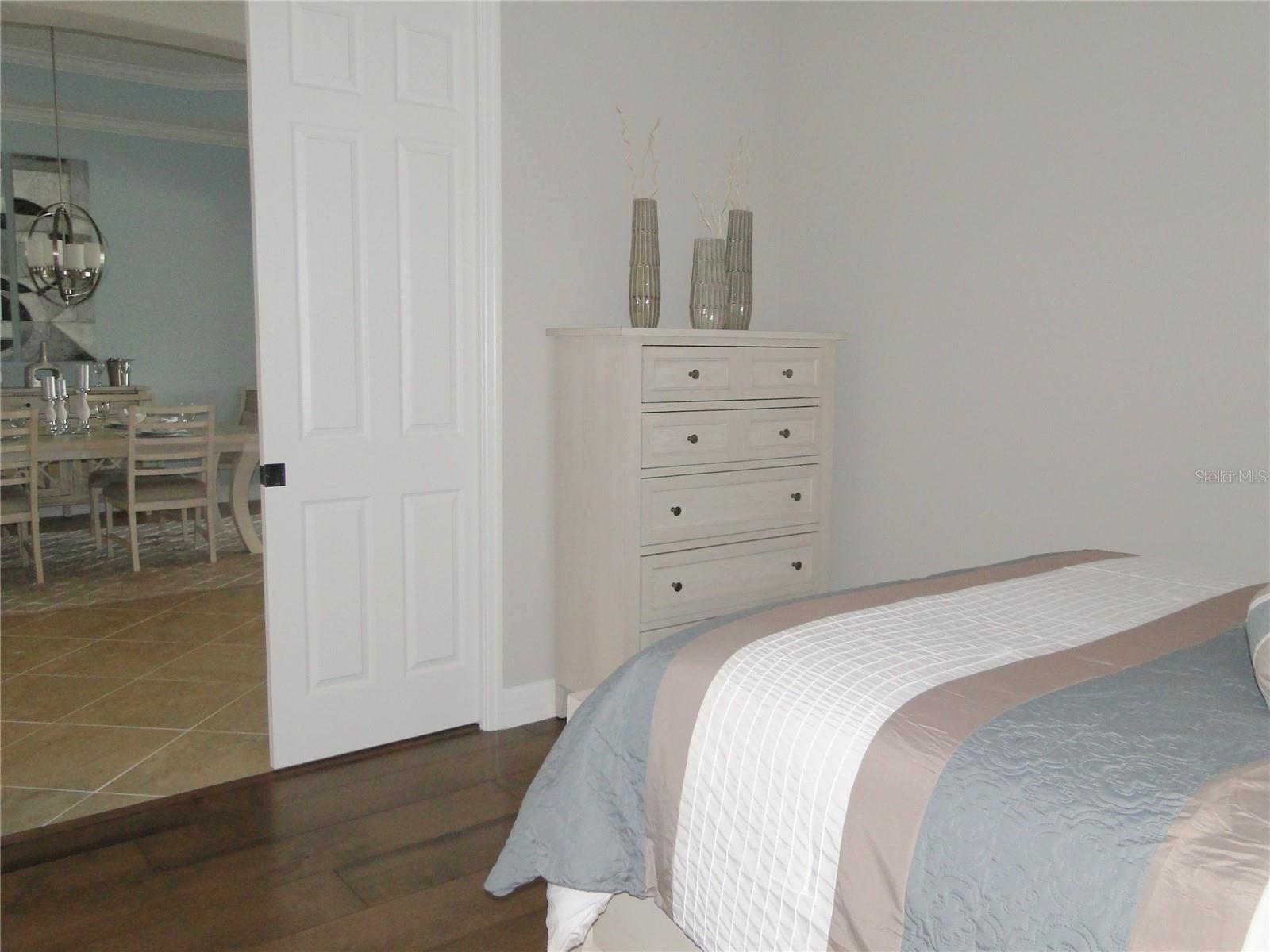 LAKEWOOD NATIONAL - Residential Lease