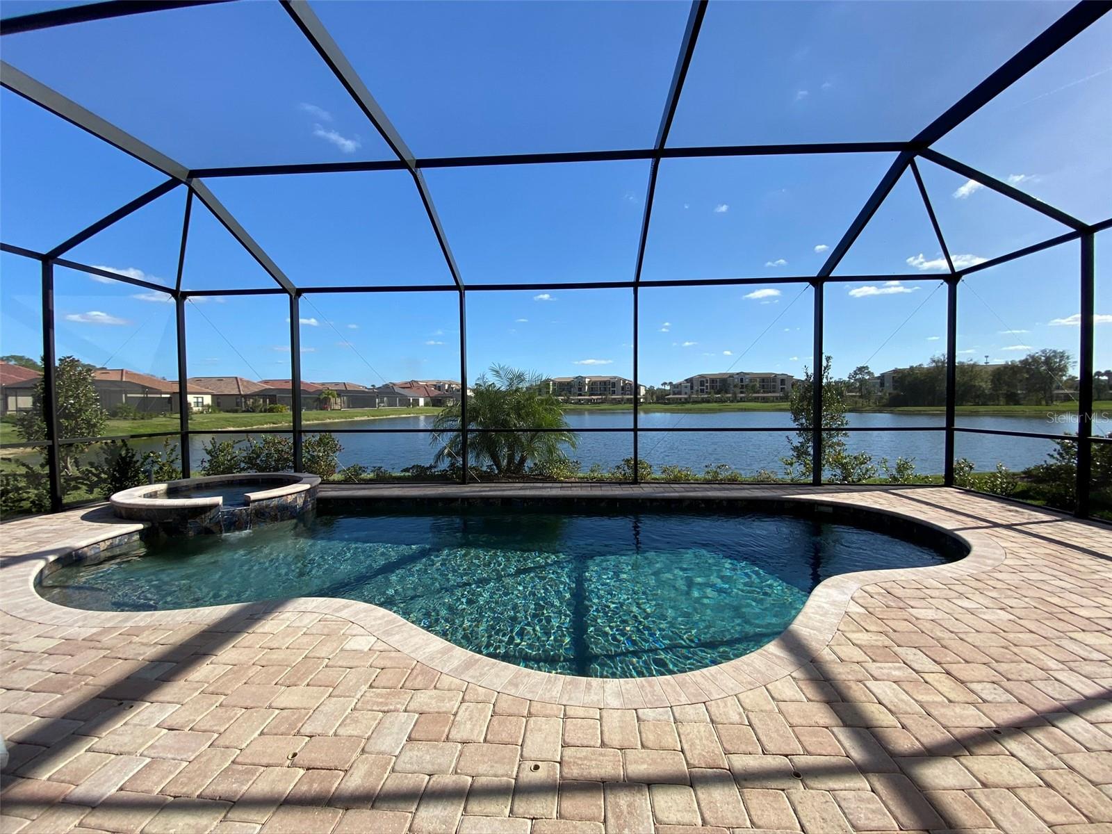 LAKEWOOD NATIONAL - Residential Lease