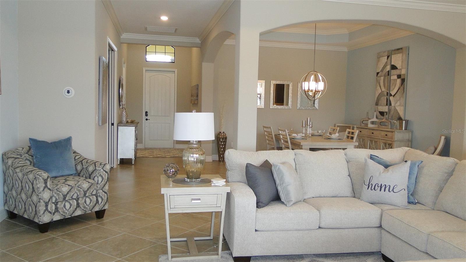 LAKEWOOD NATIONAL - Residential Lease