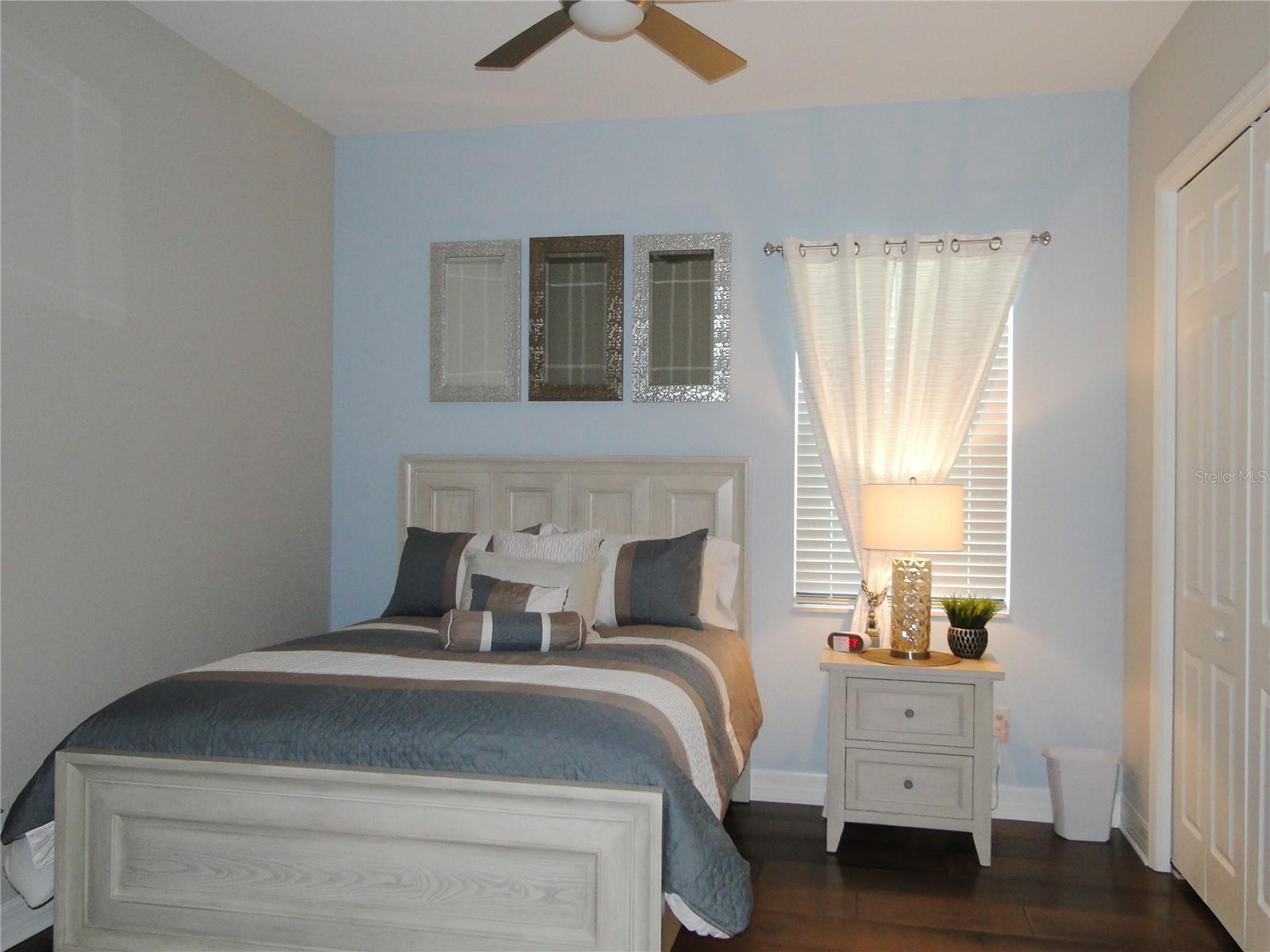 LAKEWOOD NATIONAL - Residential Lease