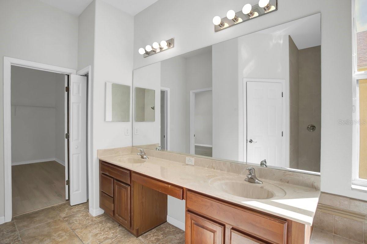 STONEGATE PH 01 - Residential