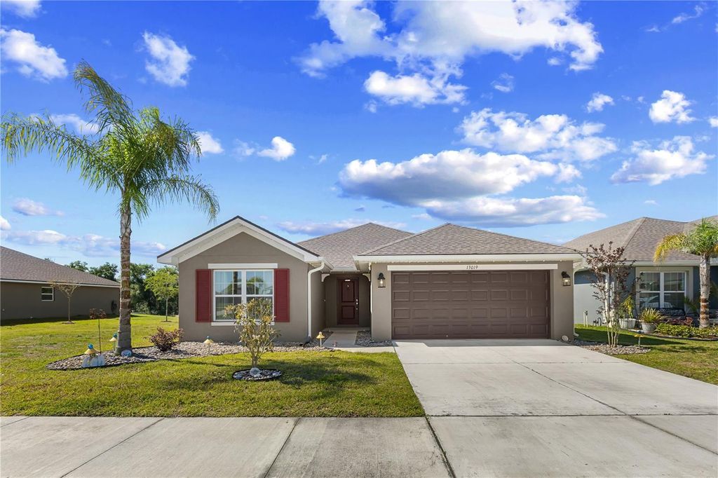 Photo of 13019 Ogden Glade Road, Dade City, FL 33525 (MLS # TB8503937)