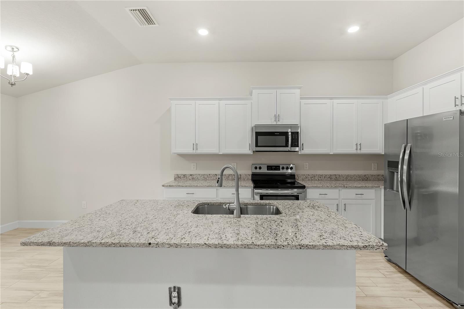 ABBEY GLEN - Residential