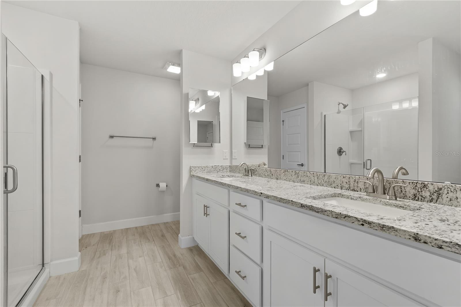 ABBEY GLEN - Residential