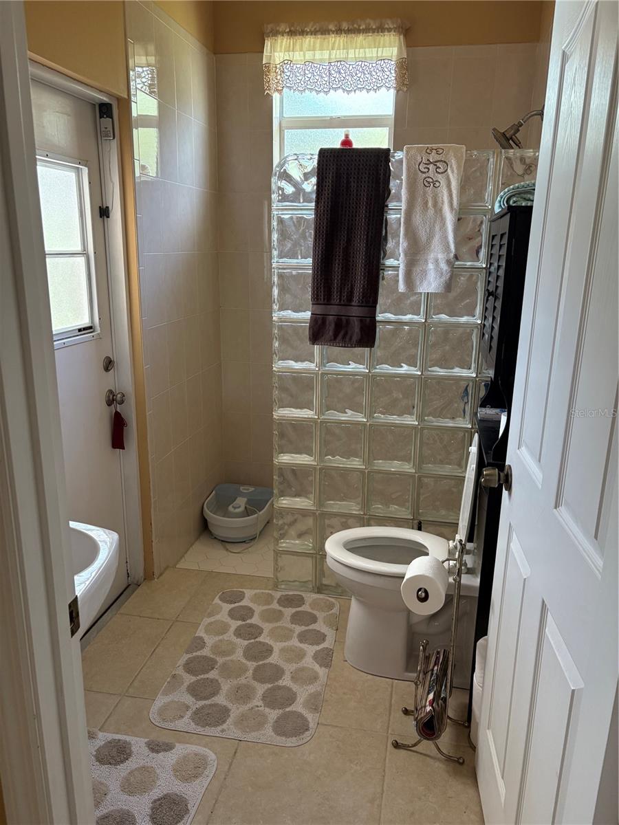 WARM MINERAL SPGS - Residential Lease
