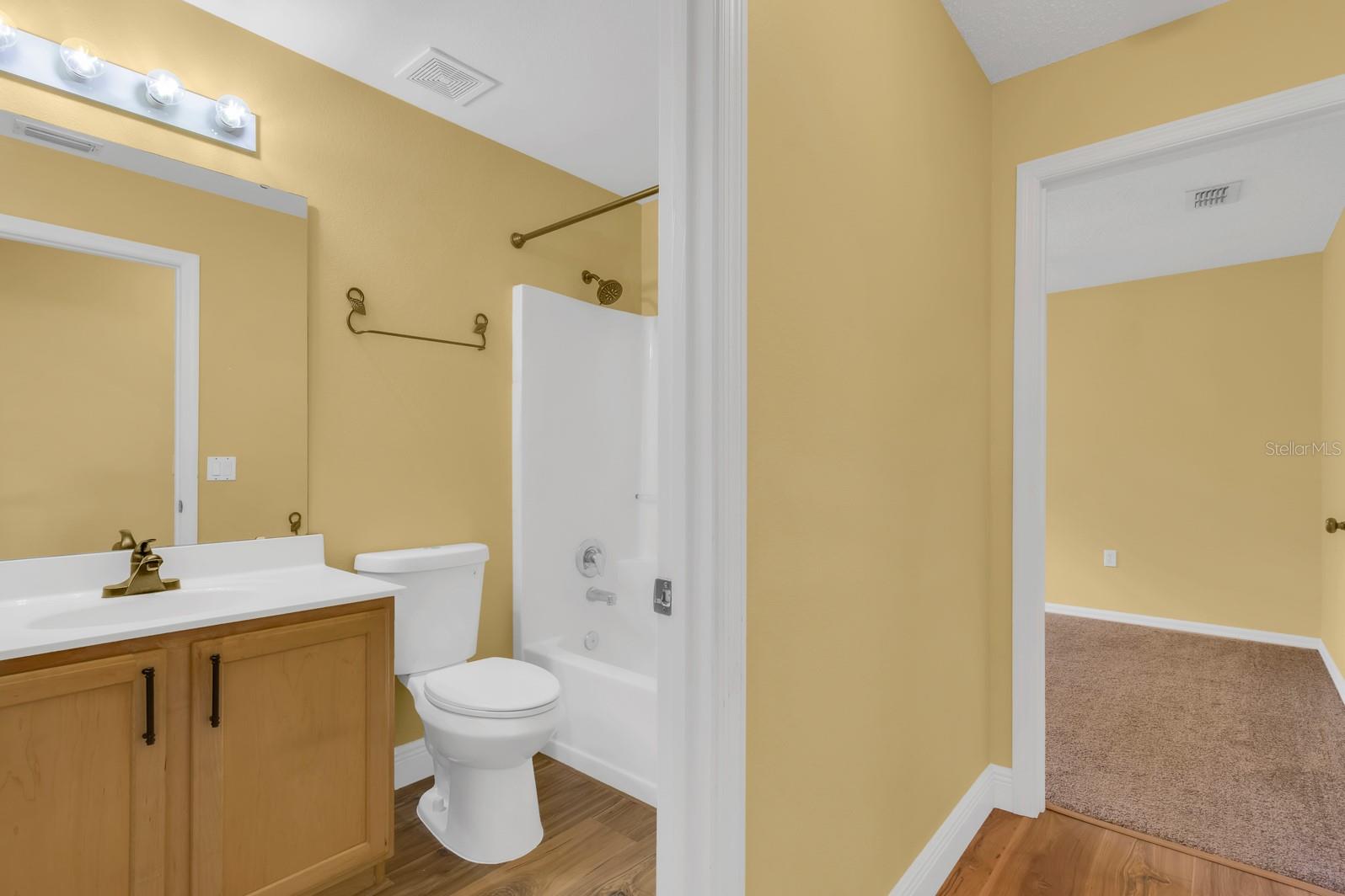 MONTEREY OAKS - Residential