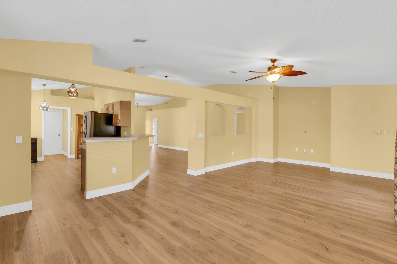 MONTEREY OAKS - Residential