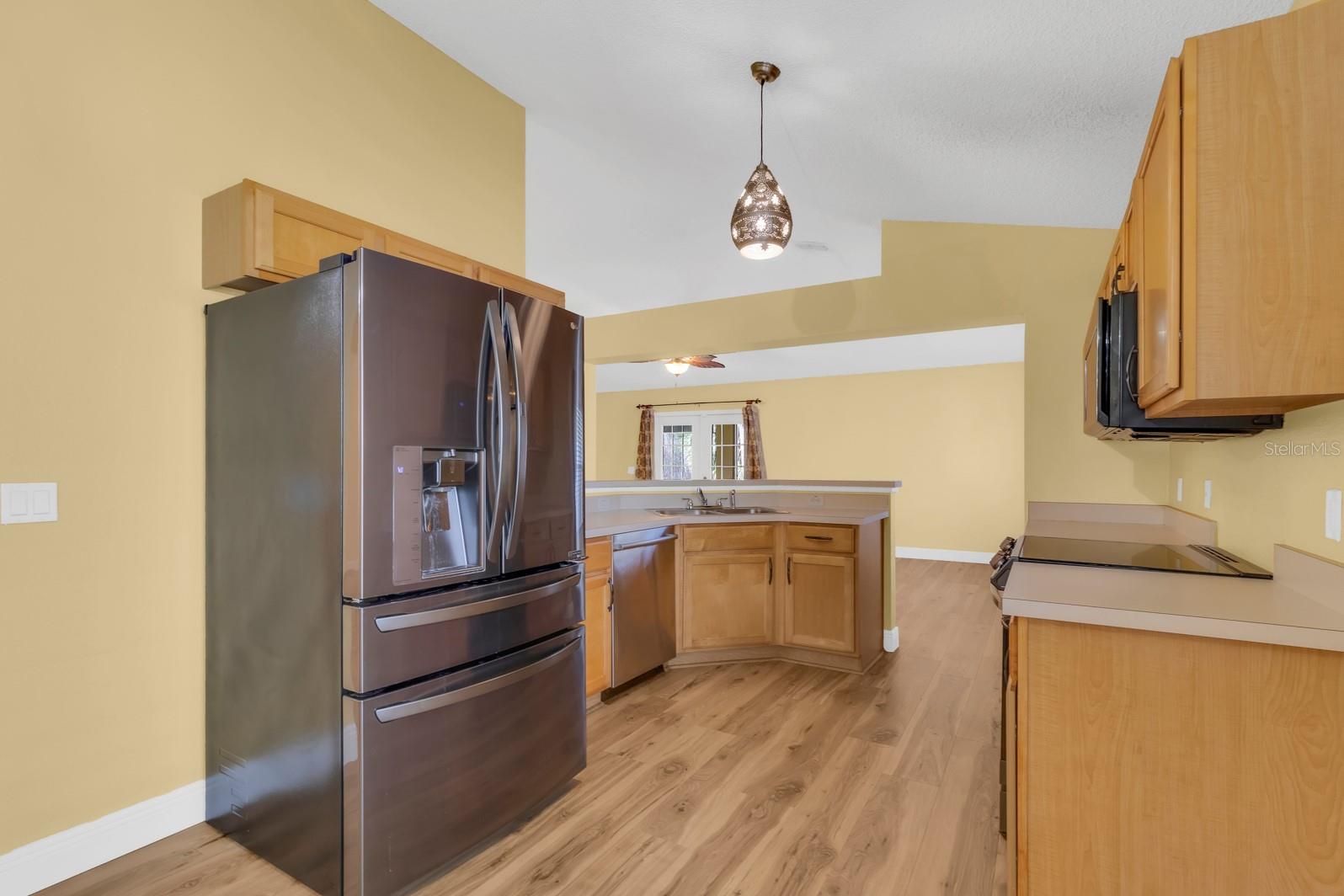 MONTEREY OAKS - Residential