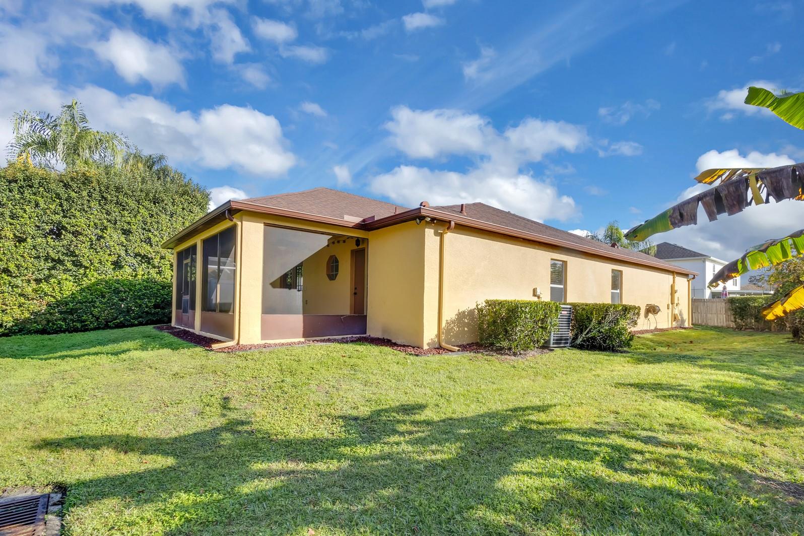 MONTEREY OAKS - Residential